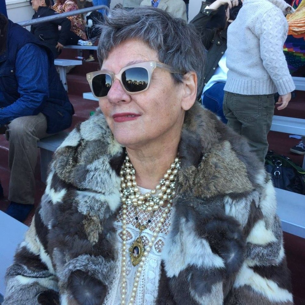 Meet your Posher, Dana